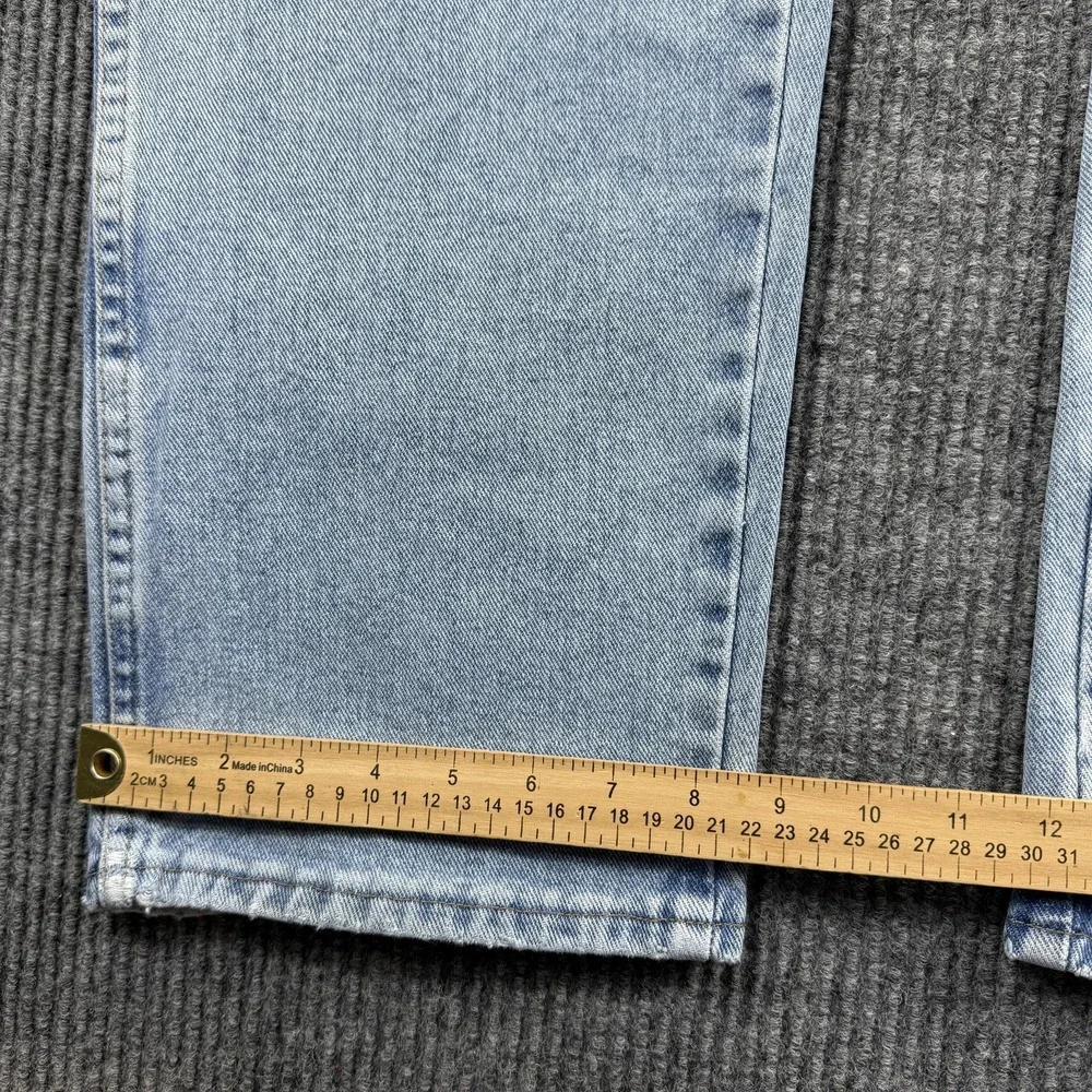 Wrangler Jeans‎ Mens 36x30 Light Wash Blue Straight Leg Denim Casual Pants